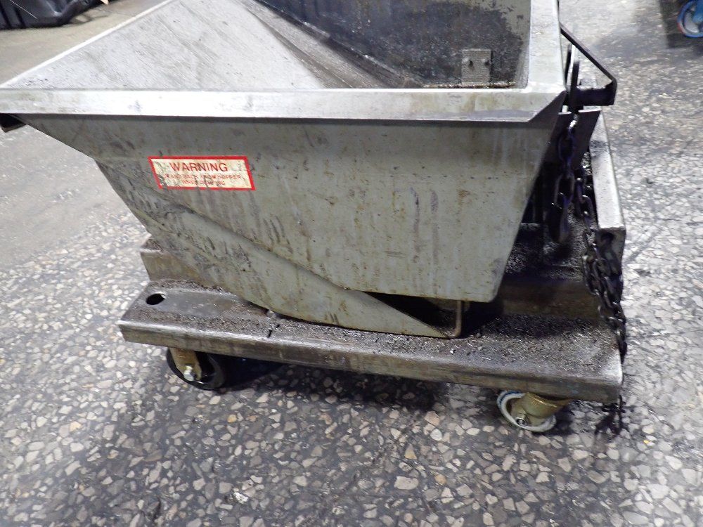 Earl Soesbe Co Self Dumping Hopper