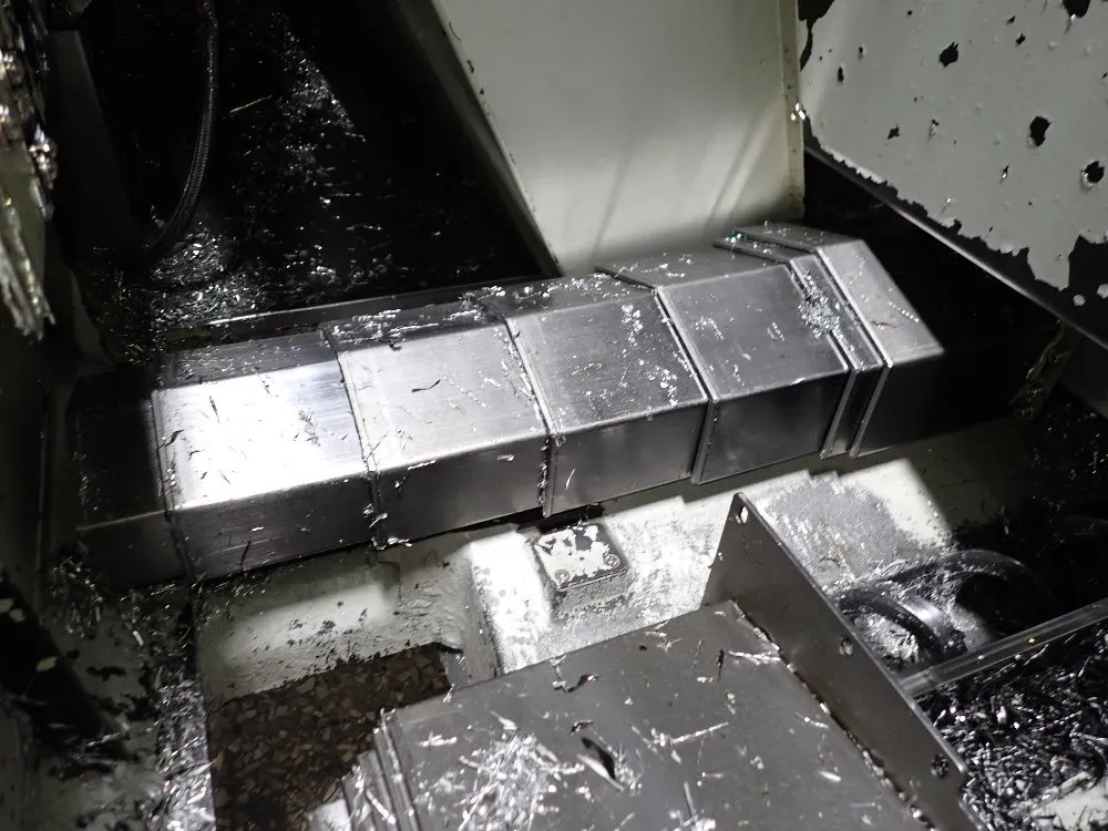 Bridgeport 27 1/2" X 67" Cnc Vmc - Xr 1500e