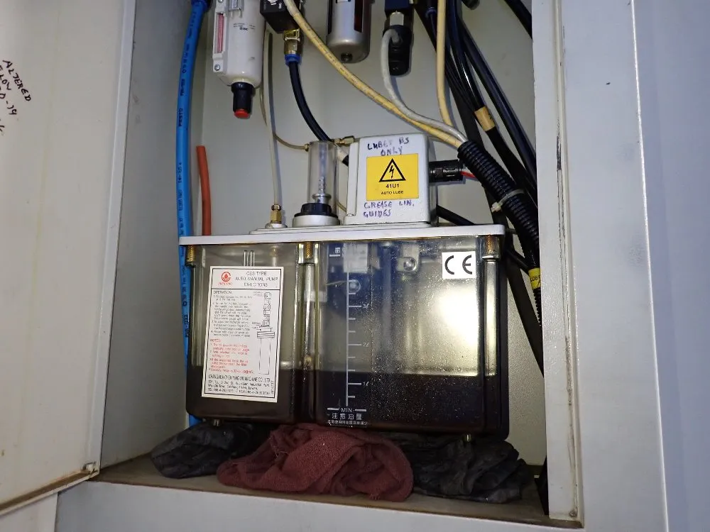 Bridgeport 27 1/2" X 67" Cnc Vmc - Xr 1500e