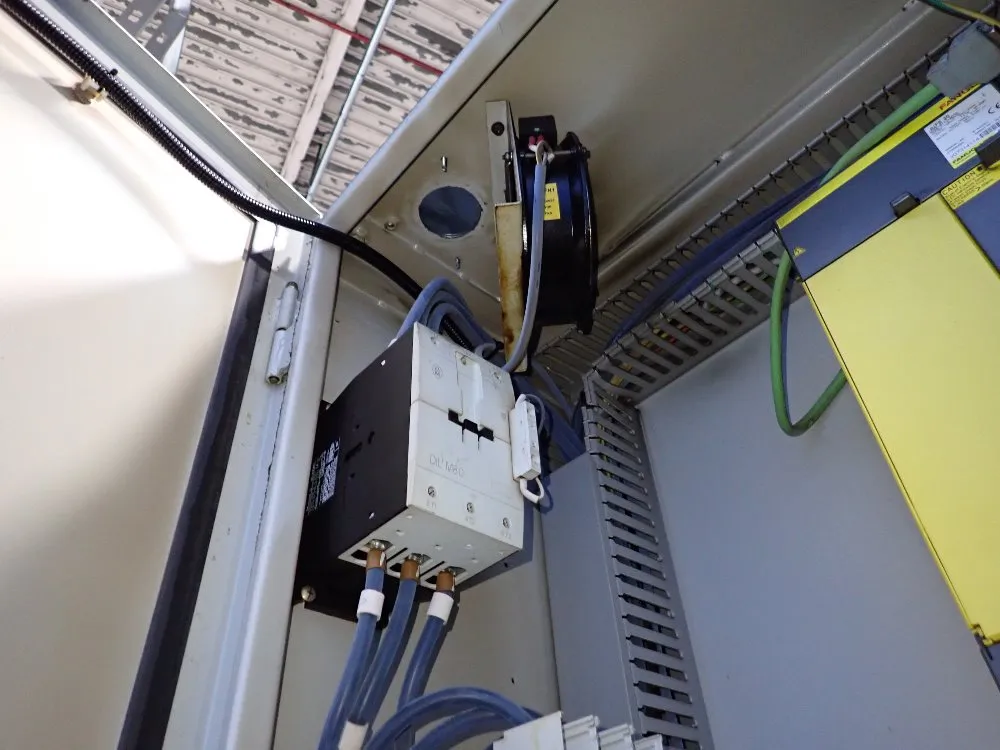 Bridgeport 27 1/2" X 67" Cnc Vmc - Xr 1500e