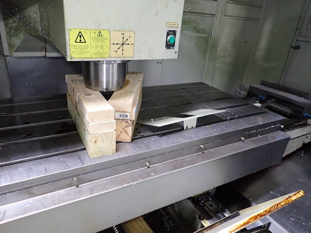 Hardinge 27 1/2" X 67" Cnc Vmc - Gx 1600