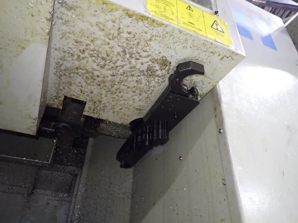 Hardinge 27 1/2" X 67" Cnc Vmc - Gx 1600