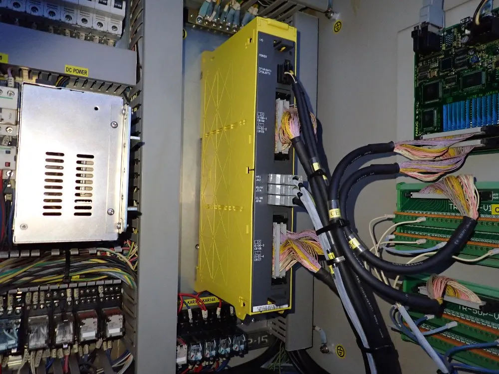 Hardinge 27 1/2" X 67" Cnc Vmc - Gx 1600