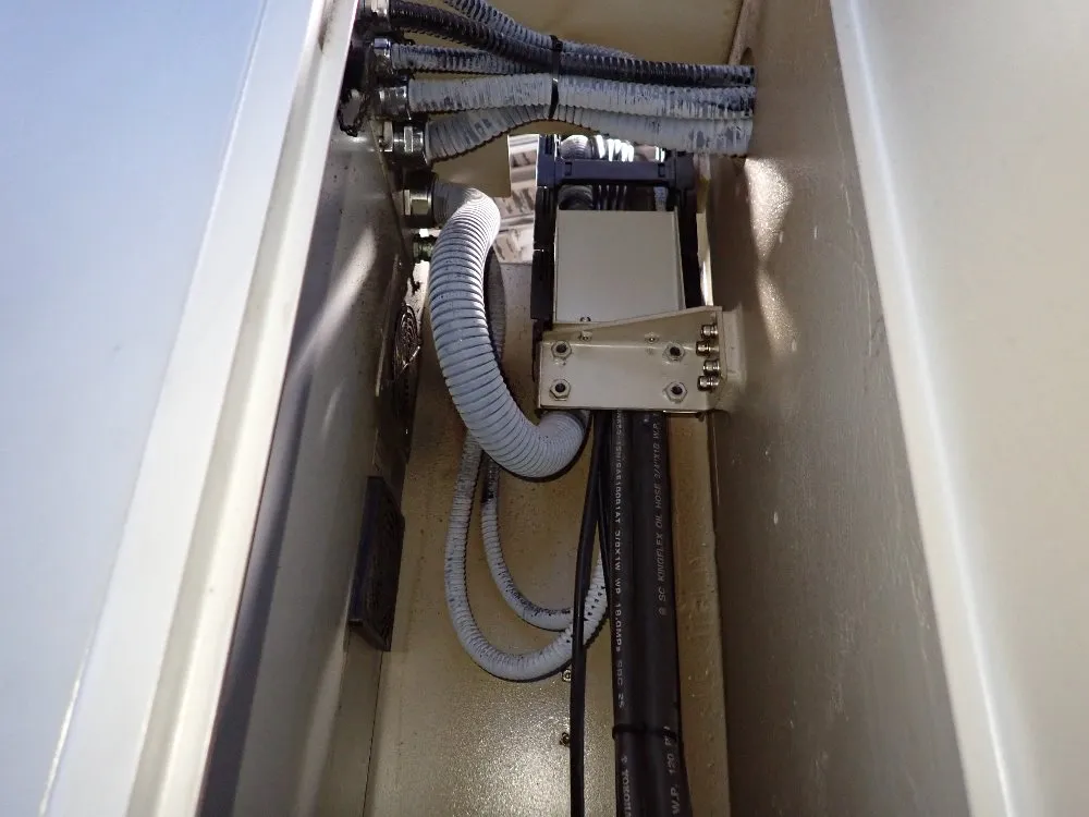 Hardinge 27 1/2" X 67" Cnc Vmc - Gx 1600