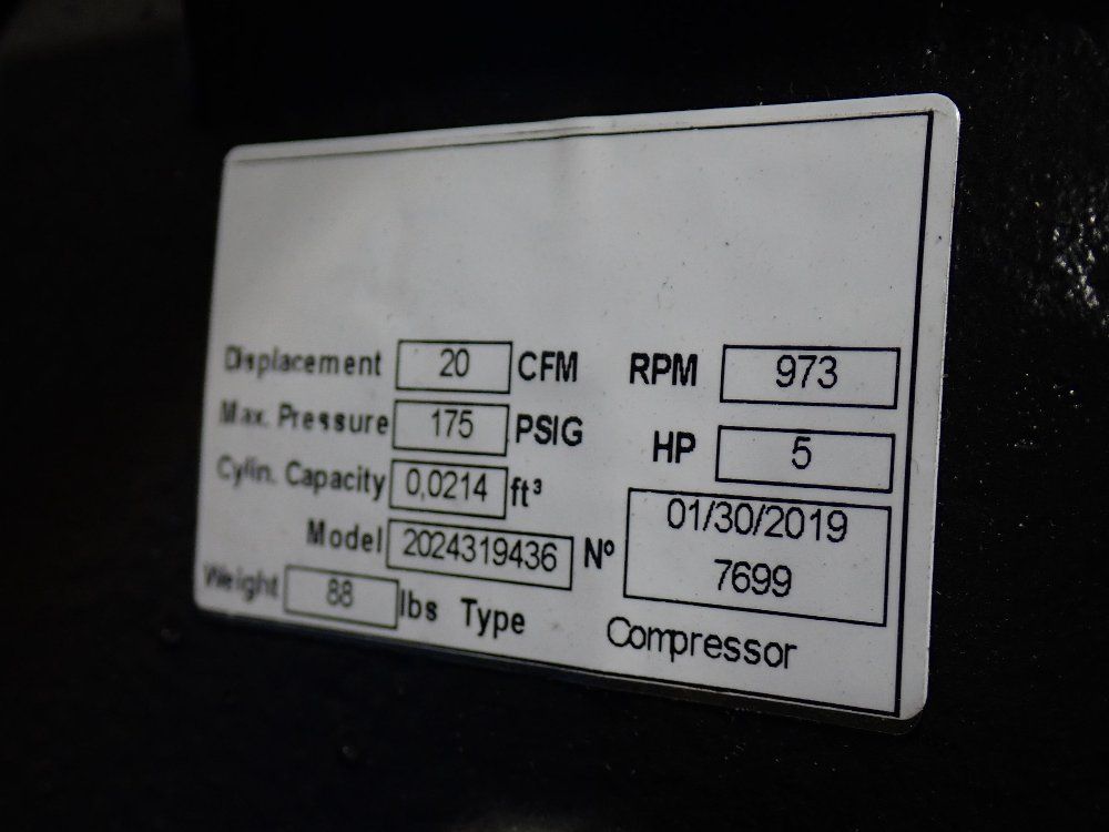 Atlas Copco 124 Gal Piston Air Compressor - Cr5-0ts-80gv-200v-3p