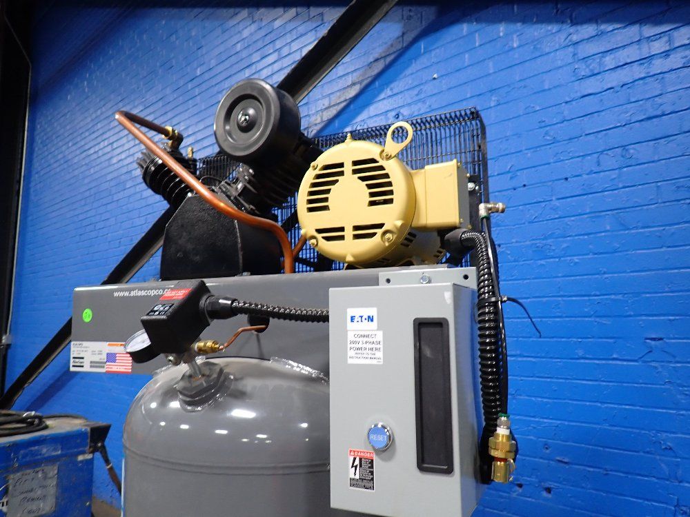Atlas Copco 124 Gal Piston Air Compressor - Cr5-0ts-80gv-200v-3p