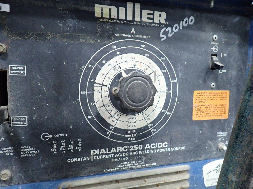 Miller 250 Amp Welder - Dialarc 250