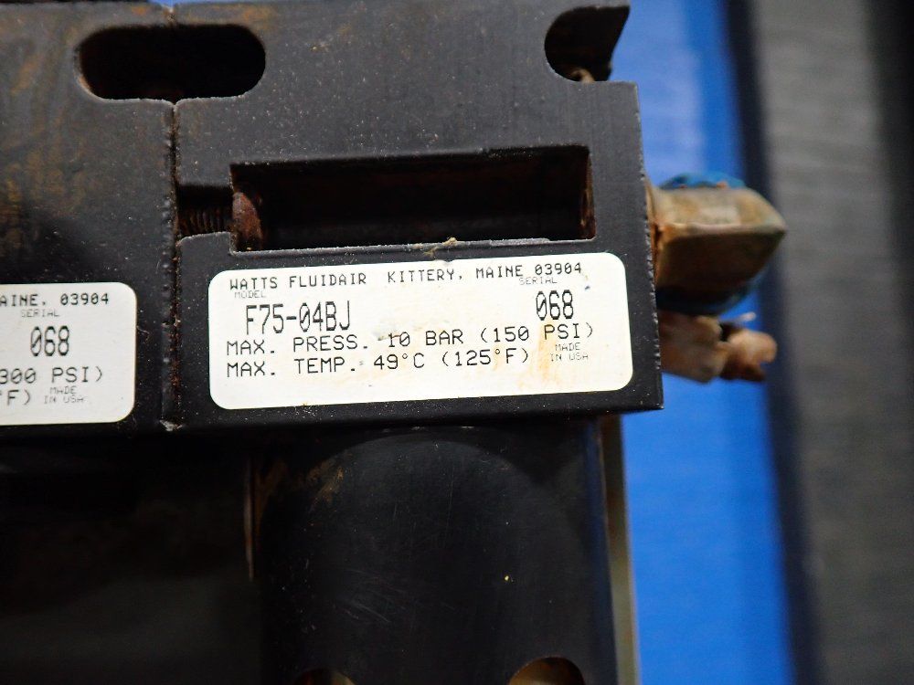 200 Gallons Plastic Tank