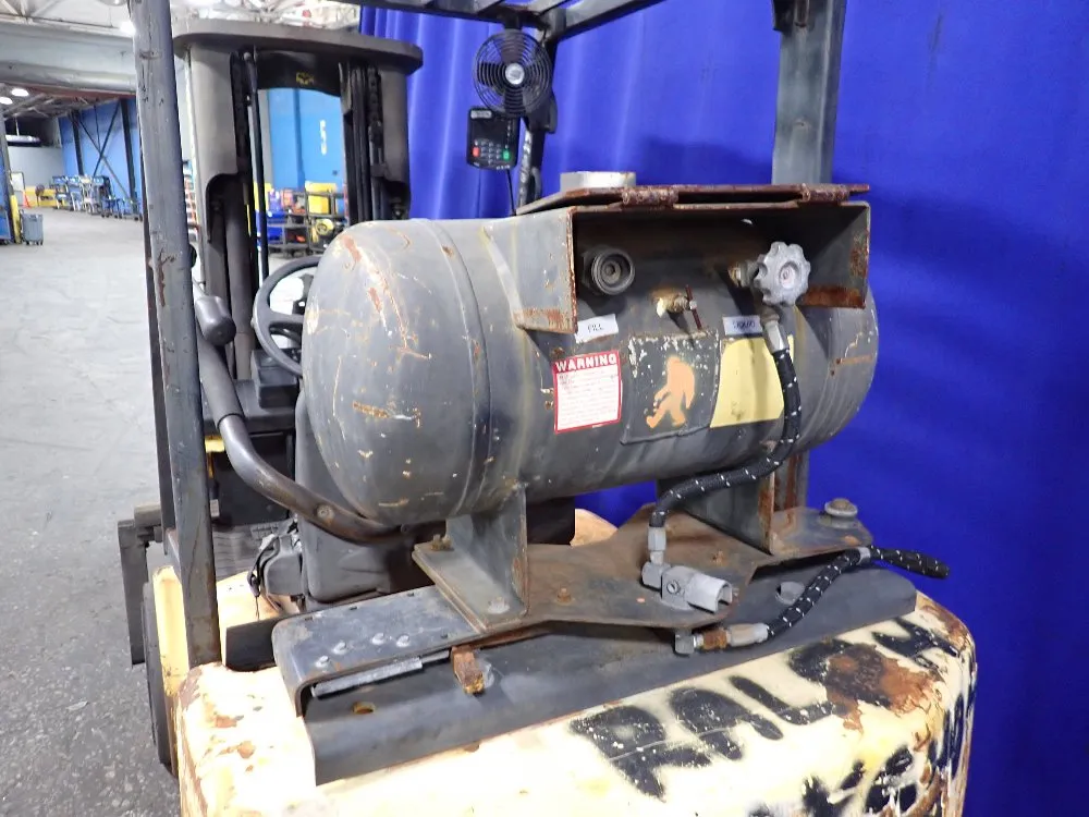 Clark 6000 Lbs Propane Forklift - Cgc30