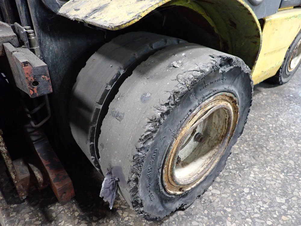 Clark 4950 Lbs Propane Forklift - Cgp 30