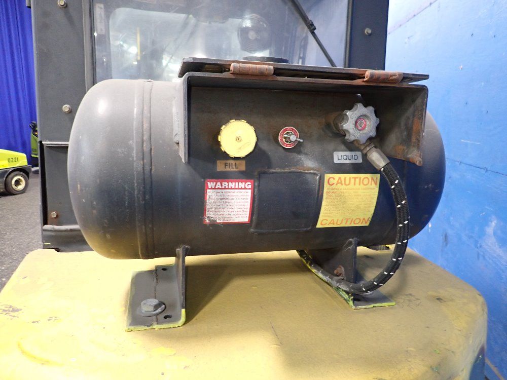 Clark 4950 Lbs Propane Forklift - Cgp 30