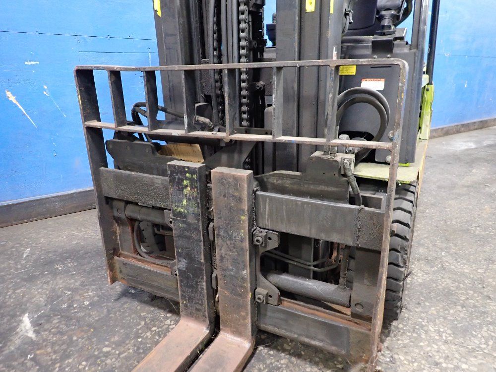 Clark 4800 Lbs Electric Forklift - Gex30