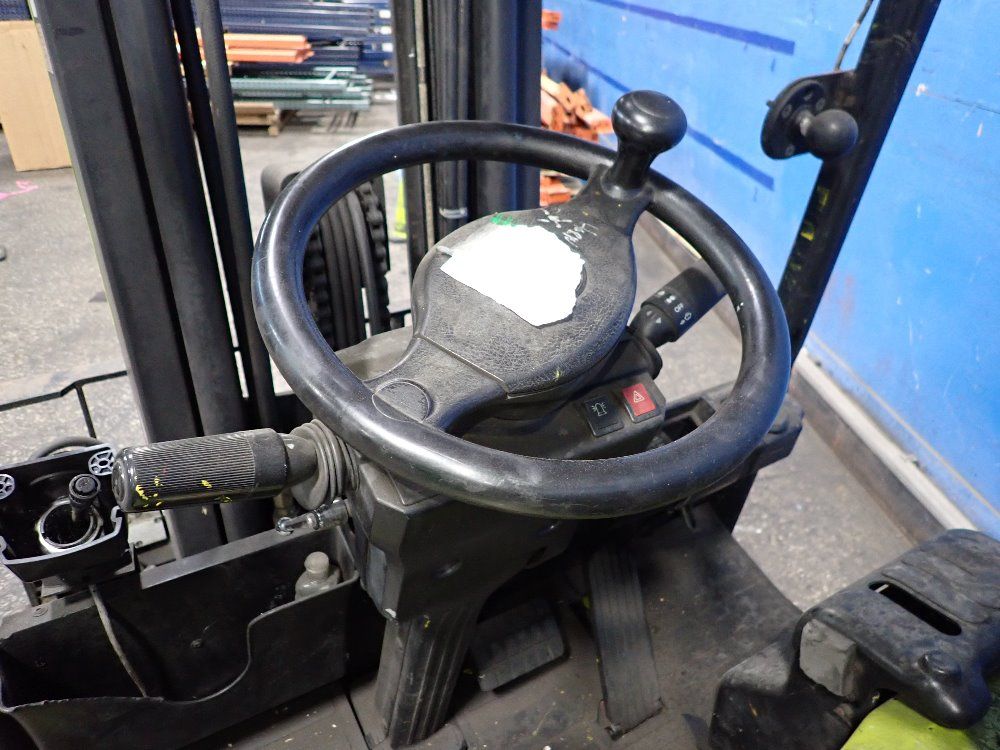 Clark 4800 Lbs Electric Forklift - Gex30
