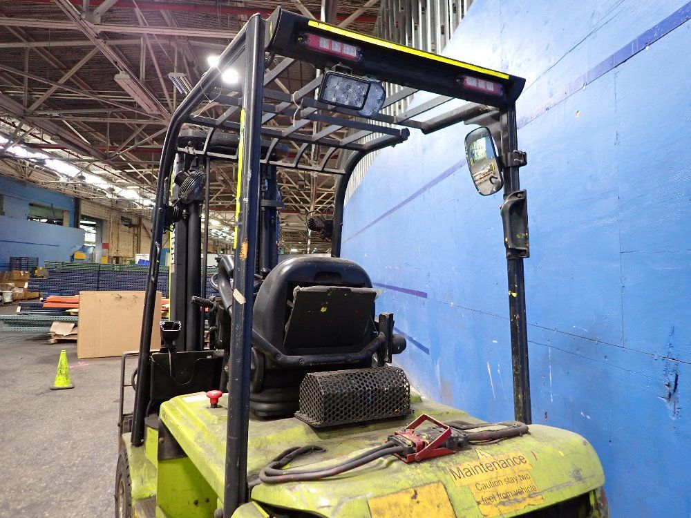 Clark 4800 Lbs Electric Forklift - Gex30
