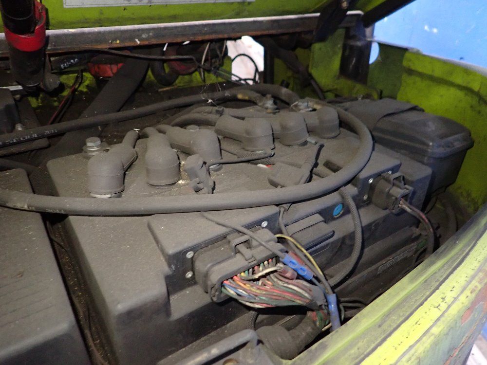 Clark 4800 Lbs Electric Forklift - Gex30