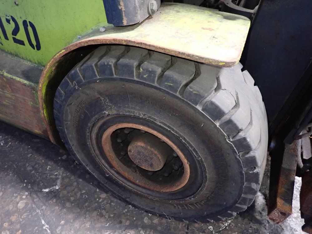 Clark 4800 Lbs Electric Forklift - Gex30