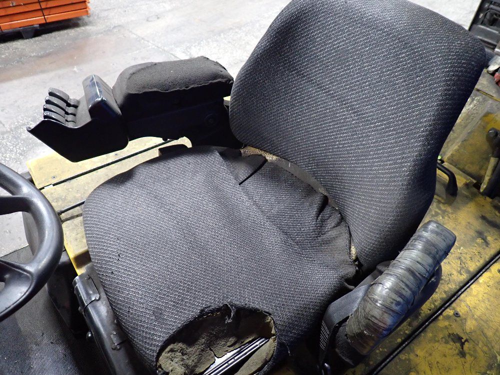 Yale 7150 Lbs Electric Forklift - Erc080hhn48te088