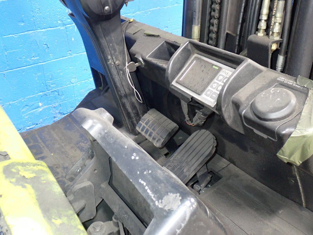 Clark 4800 Lbs Electric Forklift - Gex30