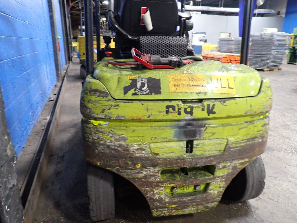 Clark 4800 Lbs Electric Forklift - Gex30