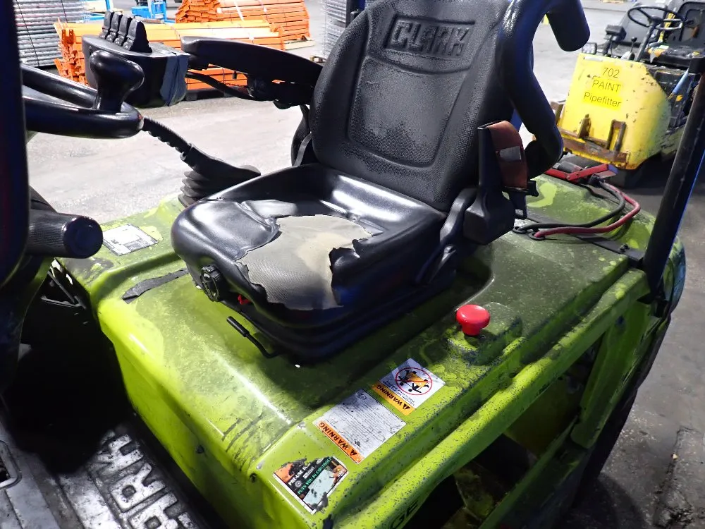 Clark 4800 Lbs Electric Forklift - Gex30