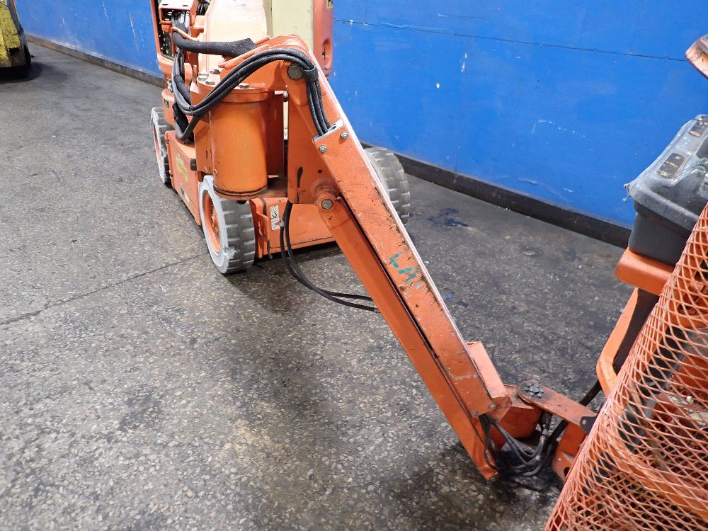 Jlg 500 Lbs Boom Lift - E300ajp