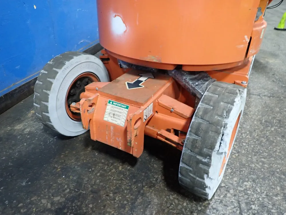 Jlg 500 Lbs Boom Lift - E300ajp