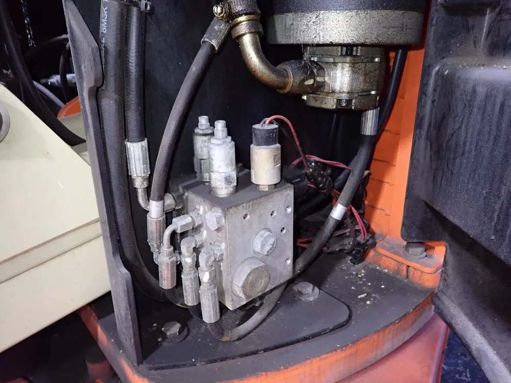 Jlg 500 Lbs Boom Lift - E300ajp