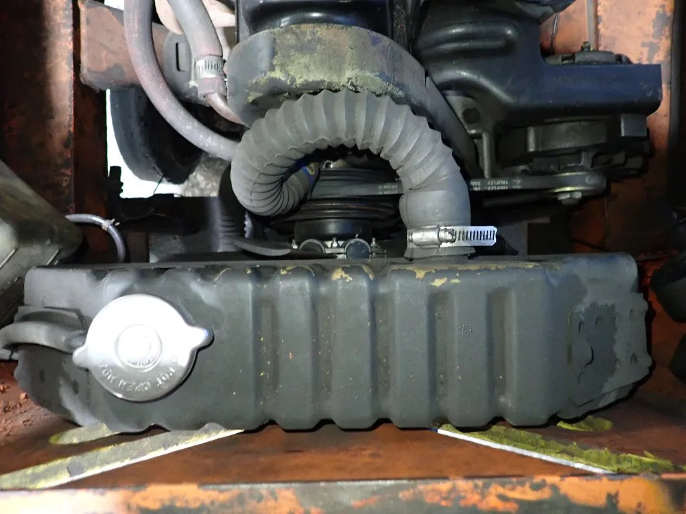 Pettibone Industrial Tractor - 460d-1b