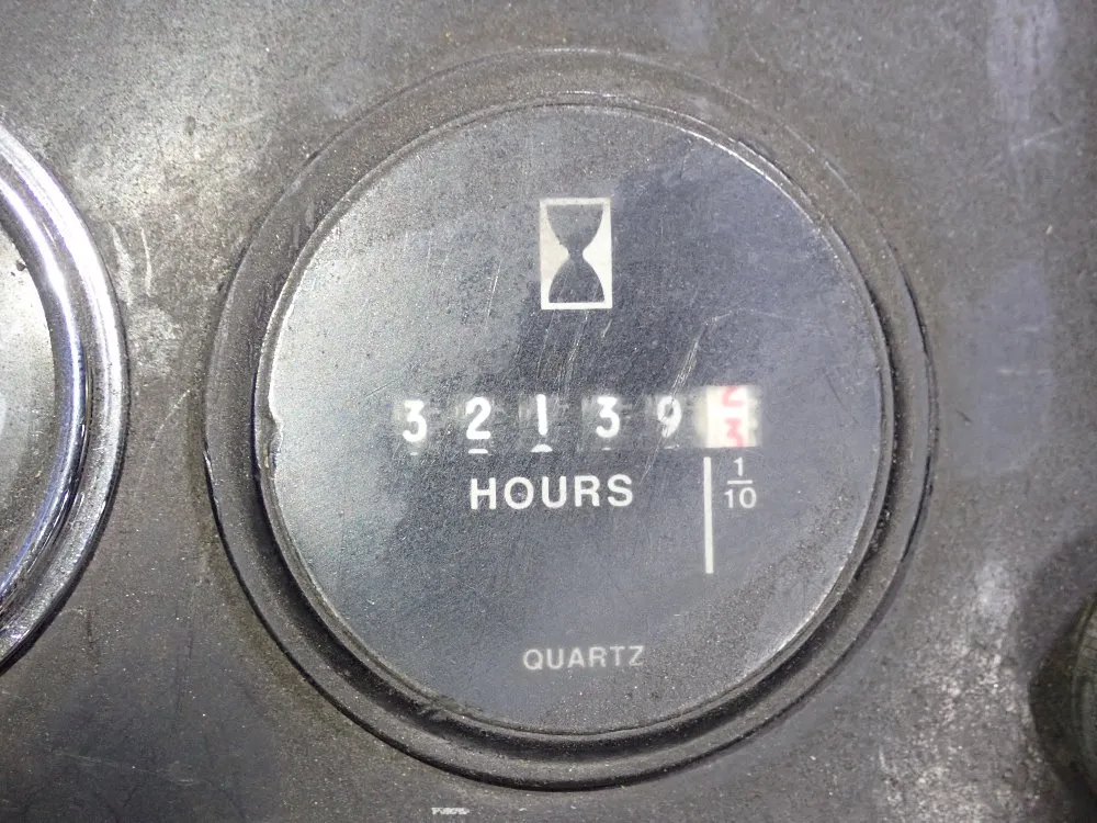 Pettibone Industrial Tractor - 460d-1b