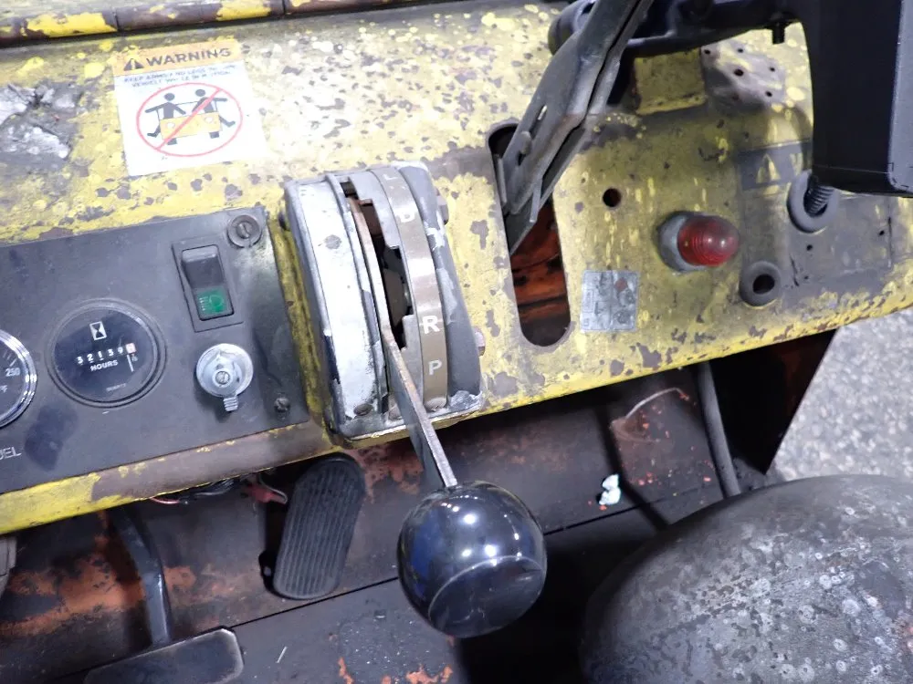 Pettibone Industrial Tractor - 460d-1b