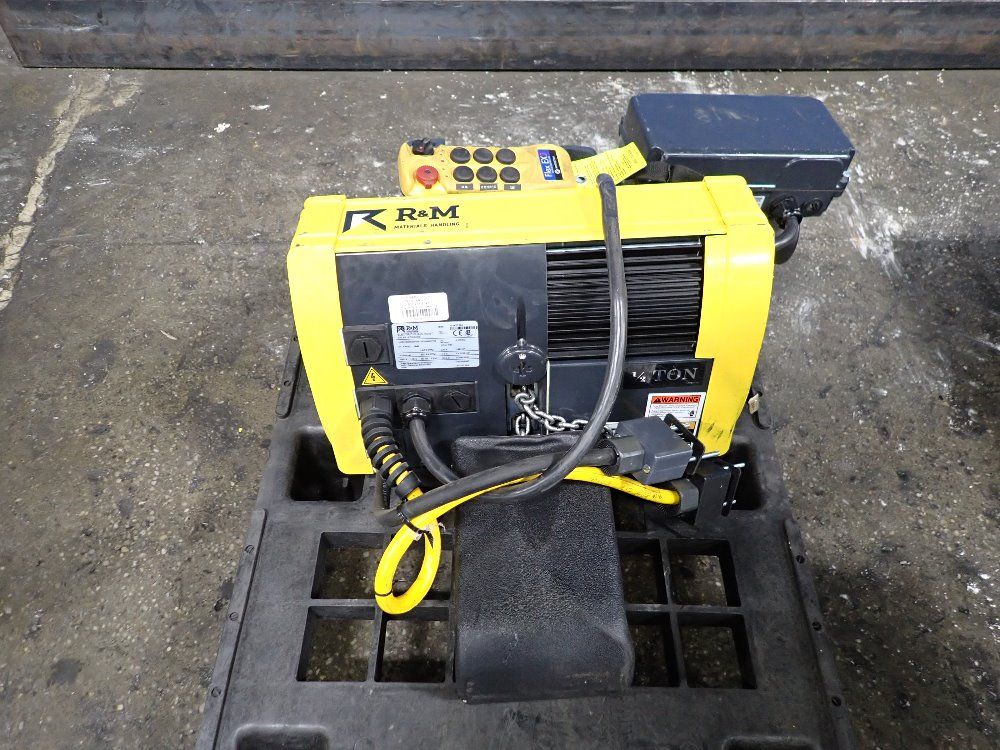 R&m 1/2 Ton Chain Hoist