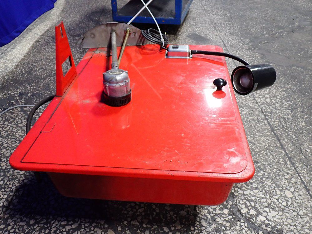 Safety Kleen Solvents Parts Washer - Model 30