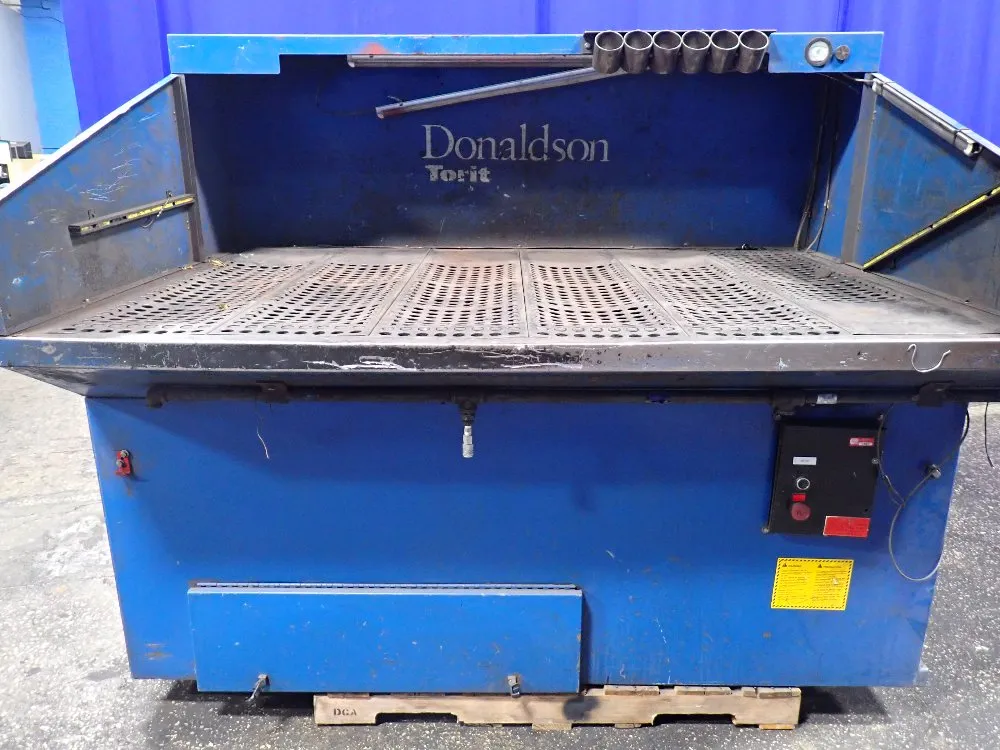 Donaldson Torit Down Draft Table - Db3000