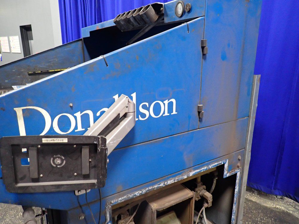 Donaldson Torit Down Draft Table - Db3000