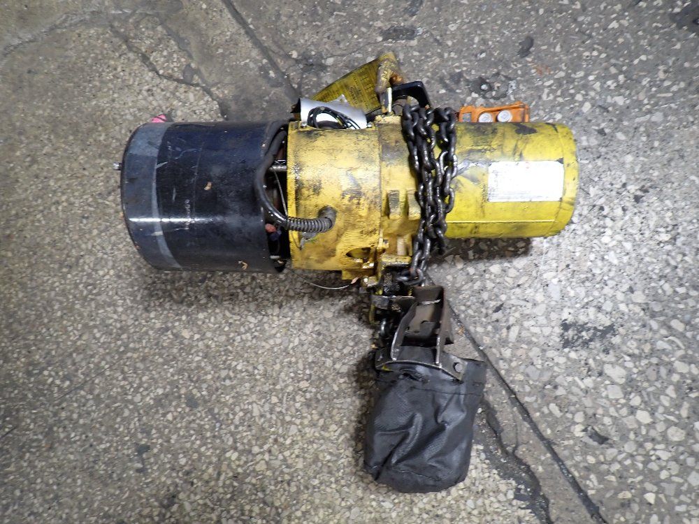 Vulcan 1/2 Ton Electric Hoist