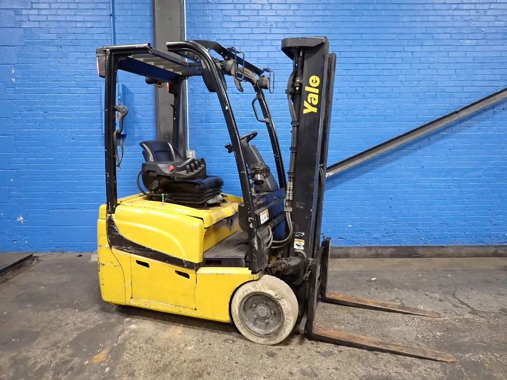 Yale 2900 Lbs Electric Forklift - Erp030vtn48te082