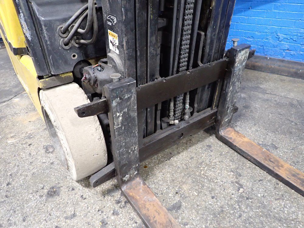 Yale 2900 Lbs Electric Forklift - Erp030vtn48te082