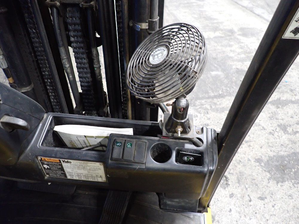 Yale 2900 Lbs Electric Forklift - Erp030vtn48te082