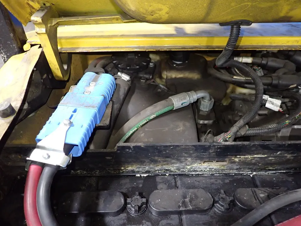 Yale 2900 Lbs Electric Forklift - Erp030vtn48te082