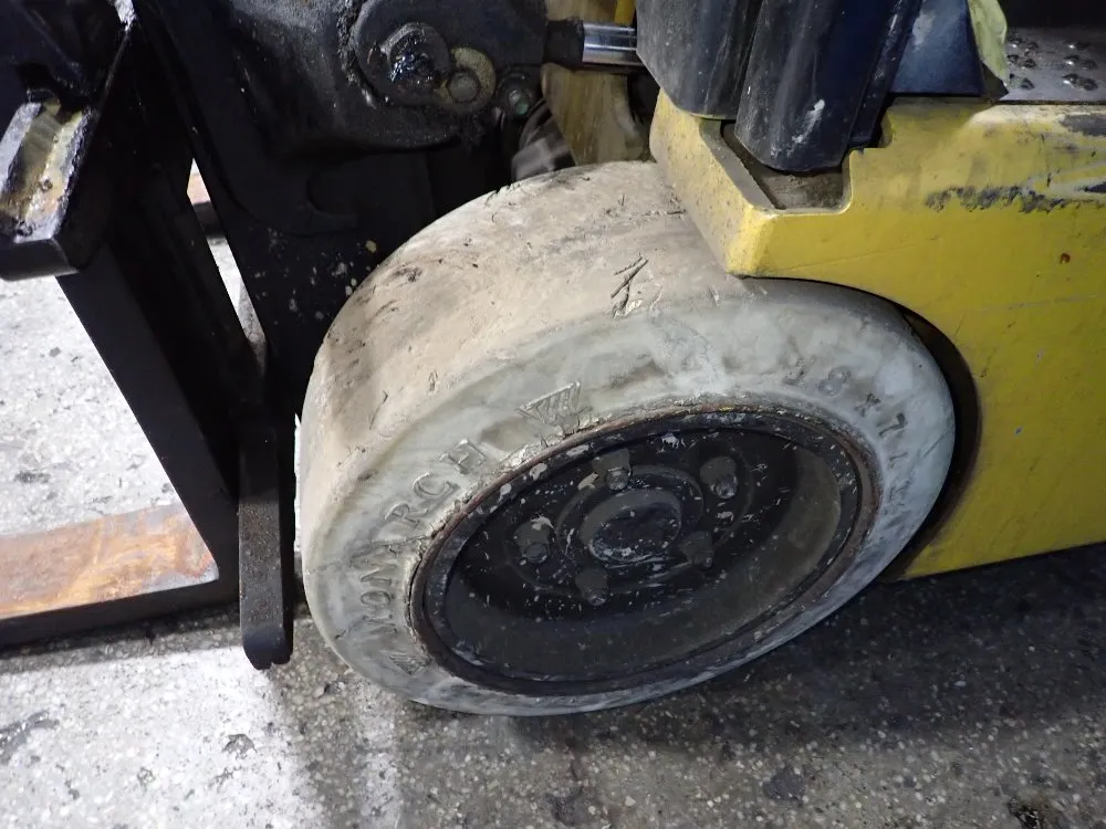 Yale 2900 Lbs Electric Forklift - Erp030vtn48te082