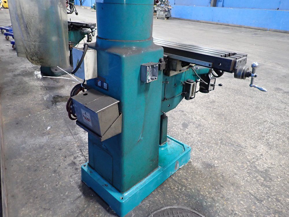 Clausing Vertical Mill