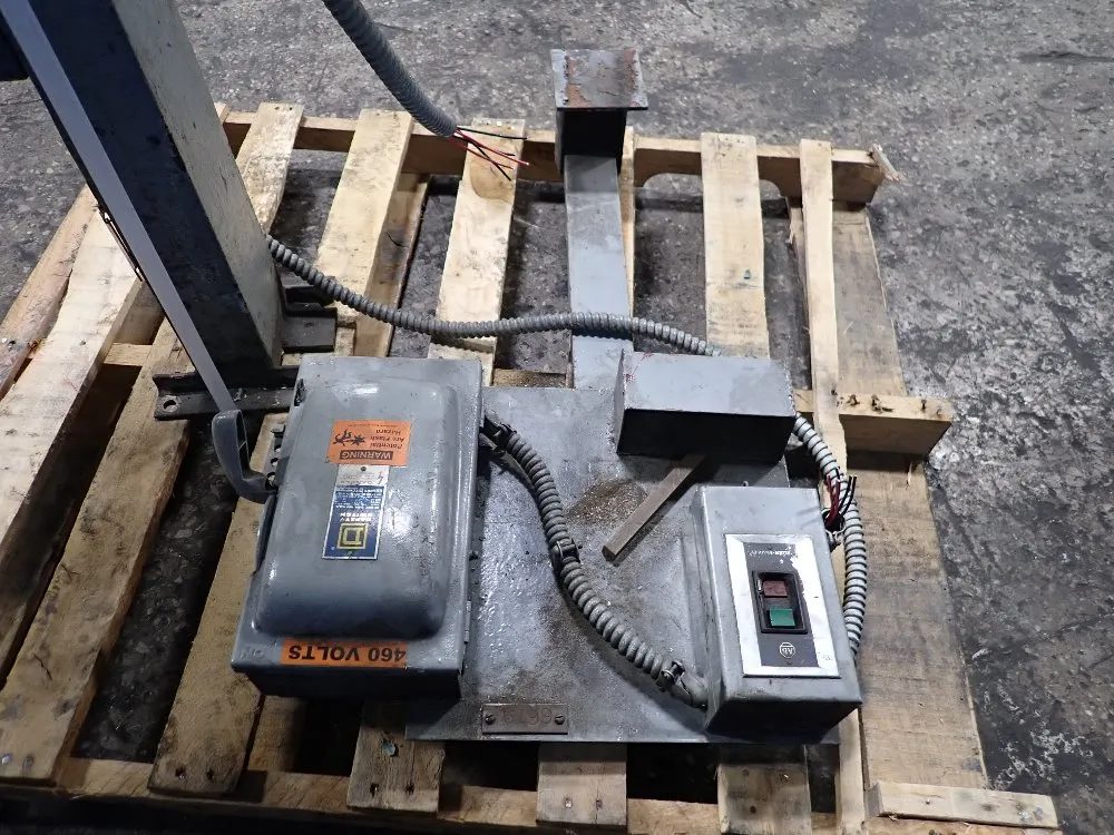 Dayton Pedestal Grinder