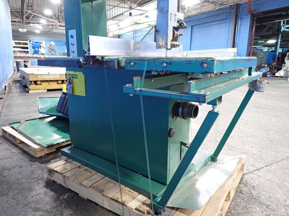 Primo 35 1/2" Vertical Band Saw - 36rt