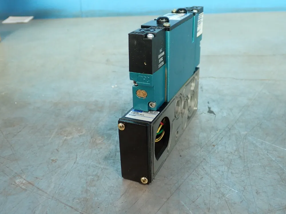 Mac Valves Pneumatic Solenoid Valve - Dm3a-ddap-1dn