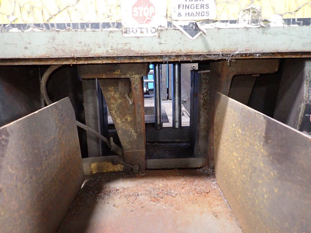 Hyd-mech 12" X 31 1/2" Horizontal Band Saw - H-12