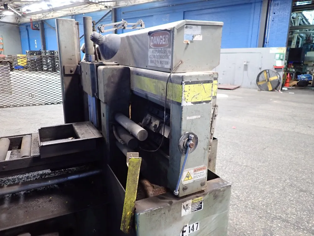 Hyd-mech 12" X 31 1/2" Horizontal Band Saw - H-12