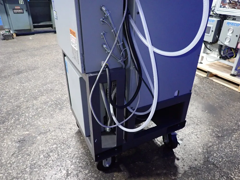 Carver 30 Ton 4-post Press - 3895 2prob01