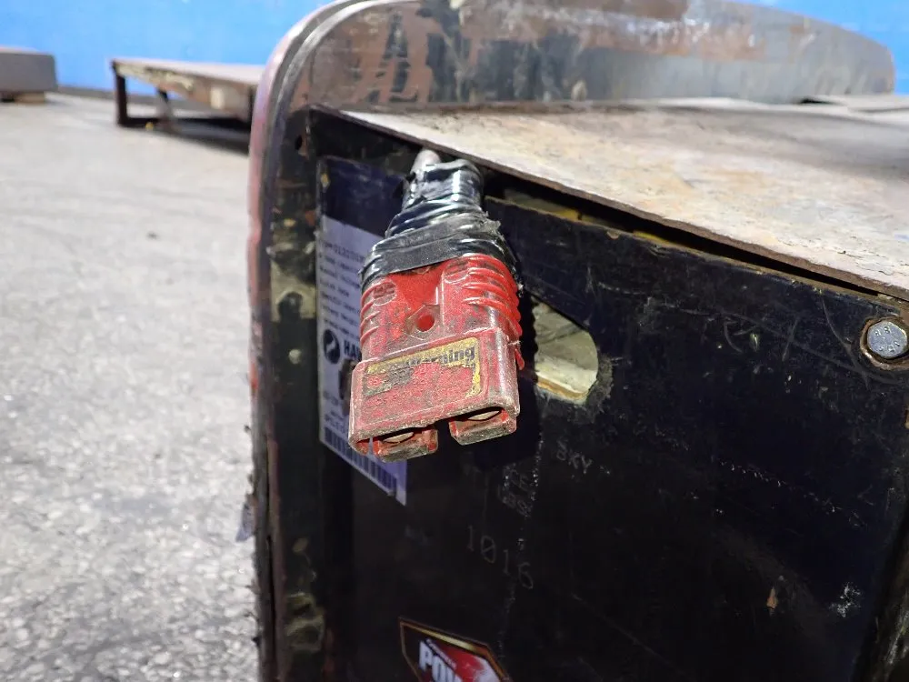 Linde 750 Lbs Tugger - Etr45