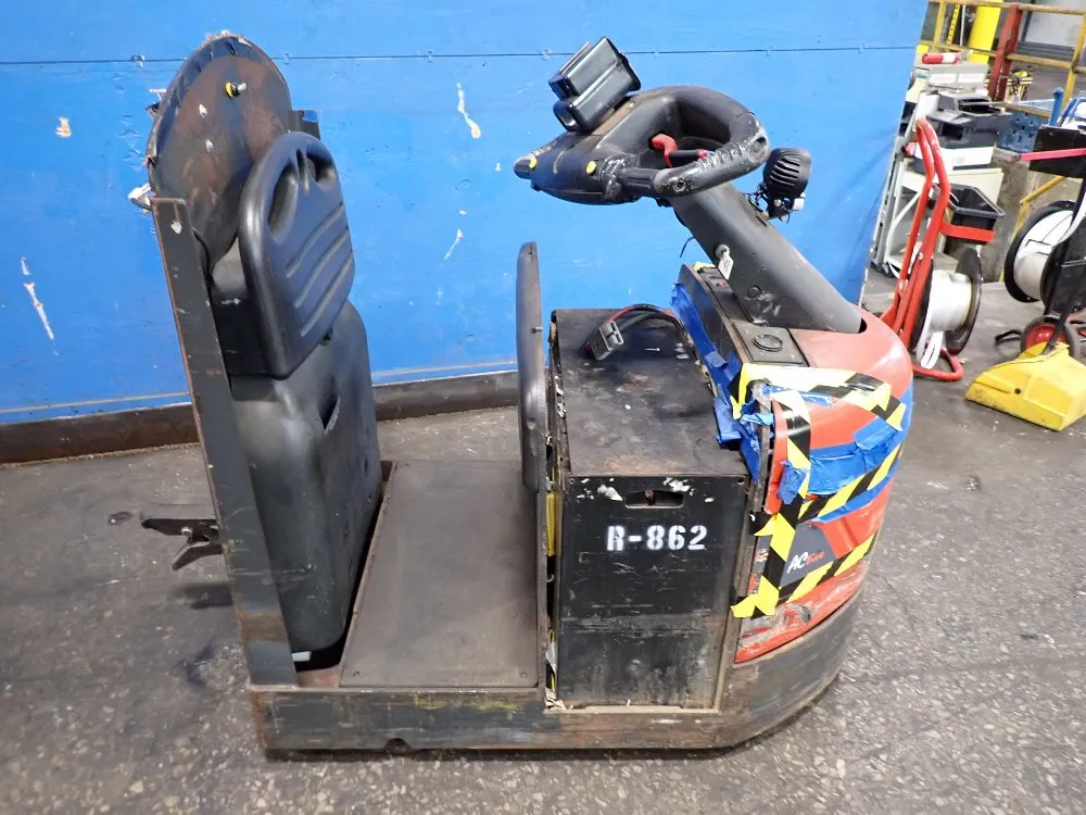 Linde 750 Lbs Tugger - Etr45