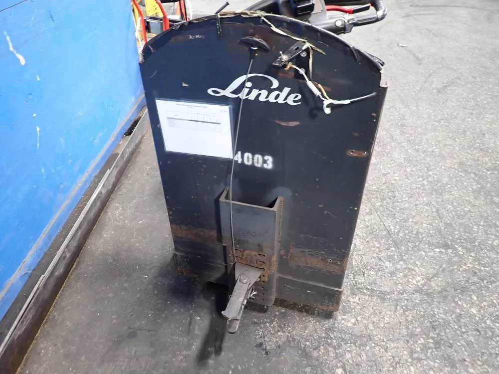 Linde 750 Lbs Tugger - Etr45